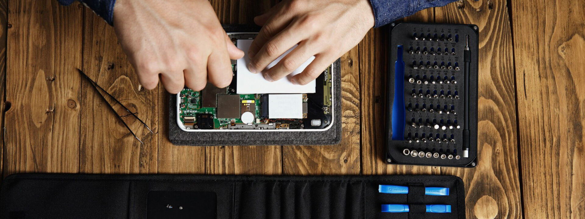 <br><span style="font-weight:900;color:#fff">cuenta con la mejor tecnología para solucionarte tu problema</span>